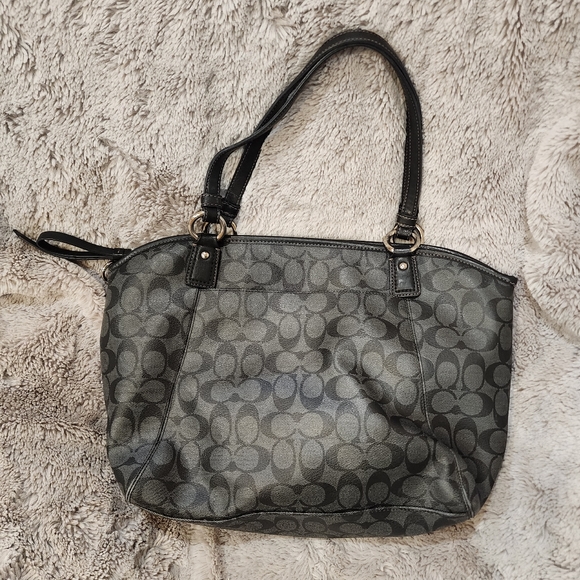 Coach Purse - Picture 2 of 3